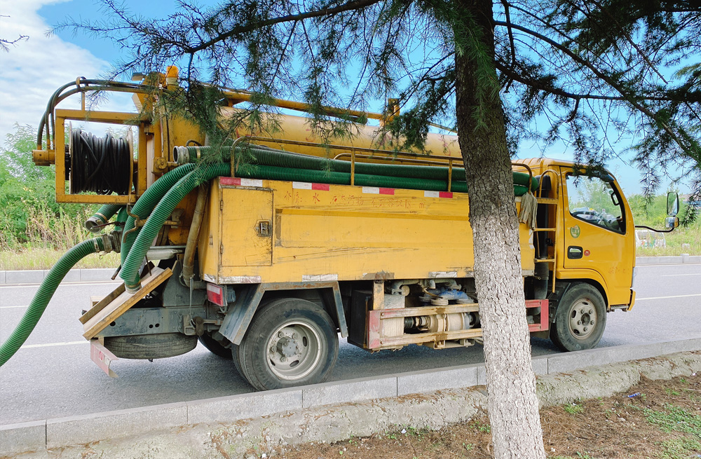 283乐山路清洗抽粪车